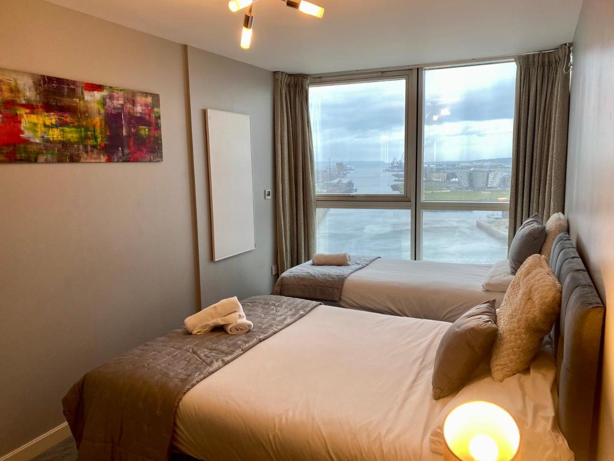 Titanic And Sea View Belfast 2 Bedroom Apartment City Centre المظهر الخارجي الصورة