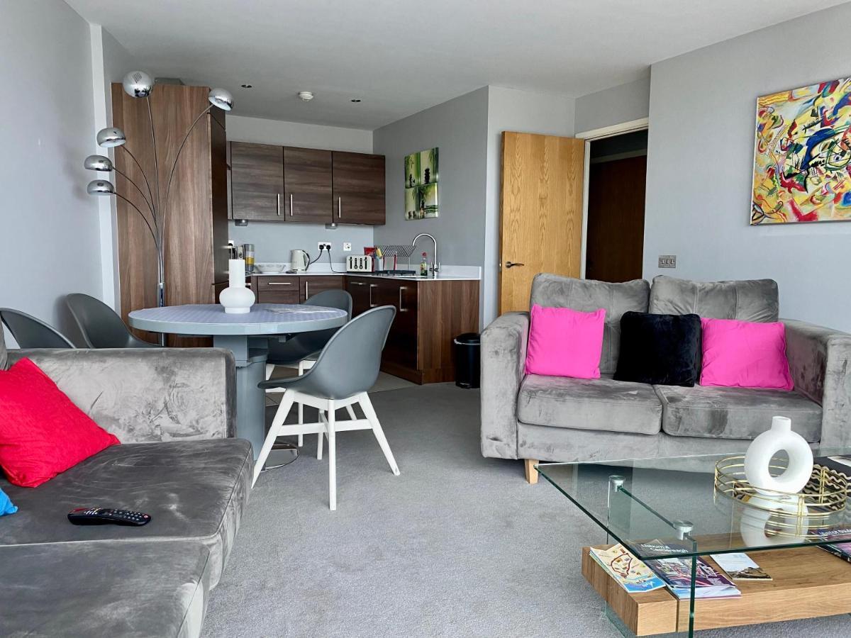 Titanic And Sea View Belfast 2 Bedroom Apartment City Centre المظهر الخارجي الصورة